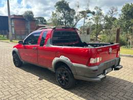 FIAT - STRADA - 2010/2011 - Vermelha - R$ 42.900,00