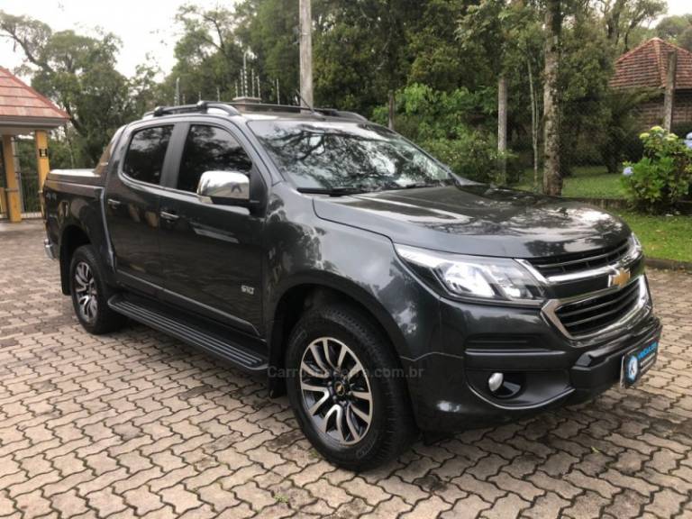 CHEVROLET - S10 - 2018/2019 - Marrom - Sob Consulta