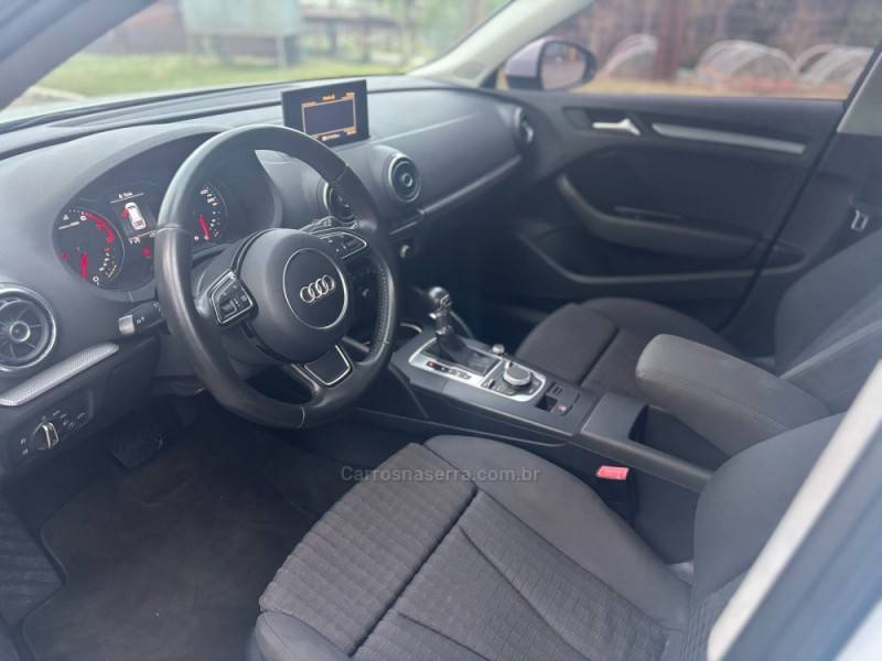 AUDI - A3 - 2014/2014 - Branca - Sob Consulta