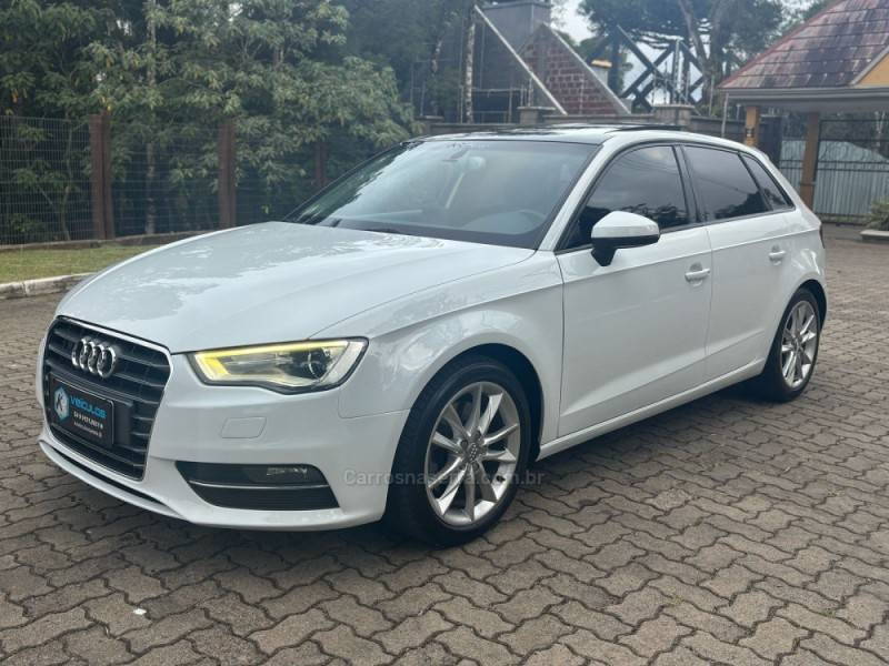 AUDI - A3 - 2014/2014 - Branca - Sob Consulta