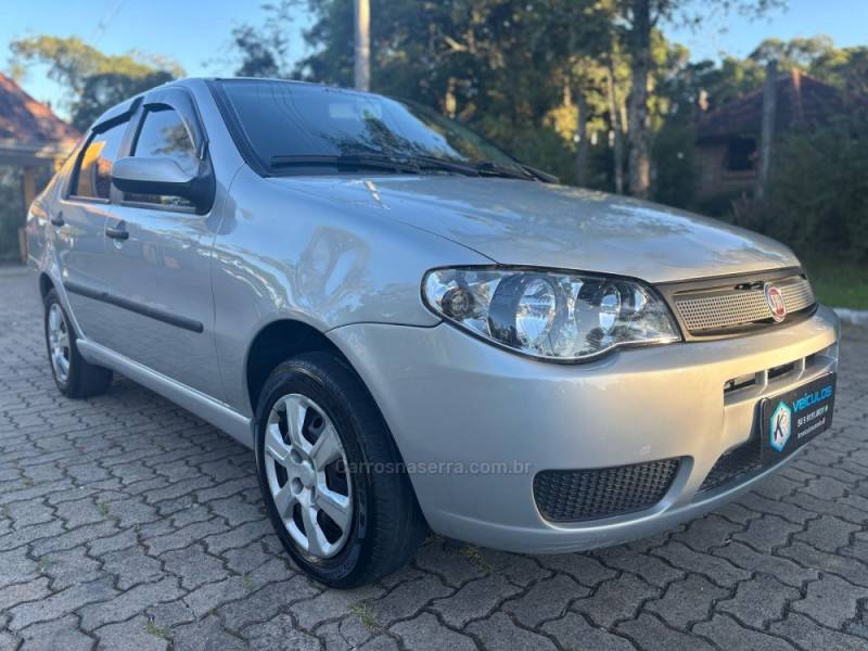 FIAT - SIENA - 2009/2010 - Prata - Sob Consulta