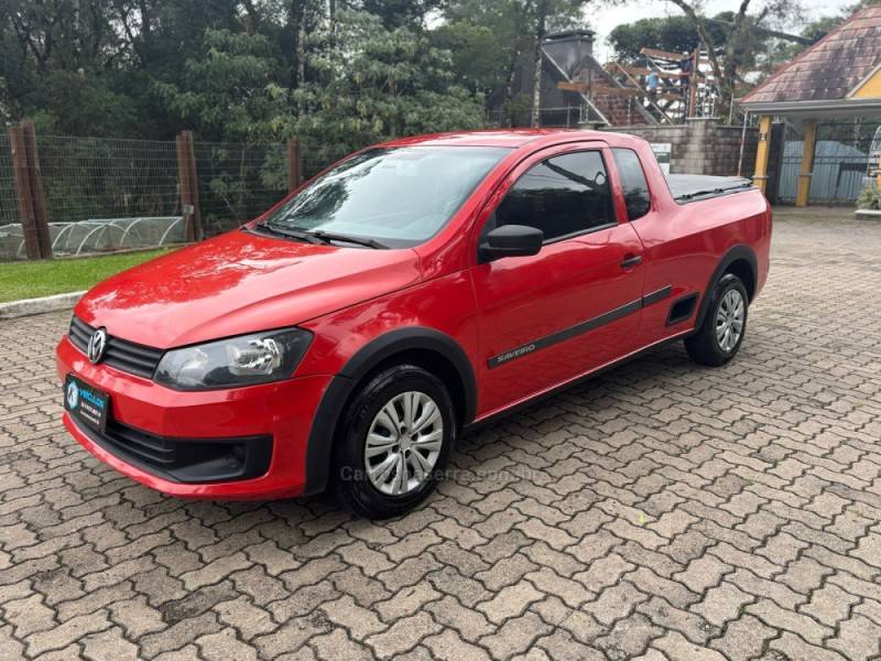 VOLKSWAGEN - SAVEIRO - 2014/2014 - Vermelha - Sob Consulta