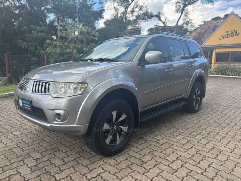 MITSUBISHI - PAJERO DAKAR - 2013/2013 - Prata - Sob Consulta