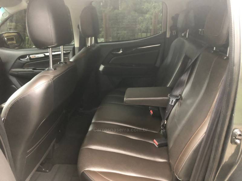 CHEVROLET - S10 - 2018/2019 - Marrom - Sob Consulta