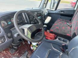 FORD - CARGO 3133 - 2012/2013 - Branca - Sob Consulta