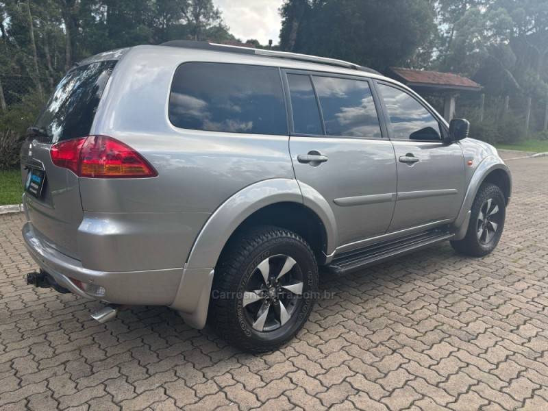 MITSUBISHI - PAJERO DAKAR - 2013/2013 - Prata - Sob Consulta