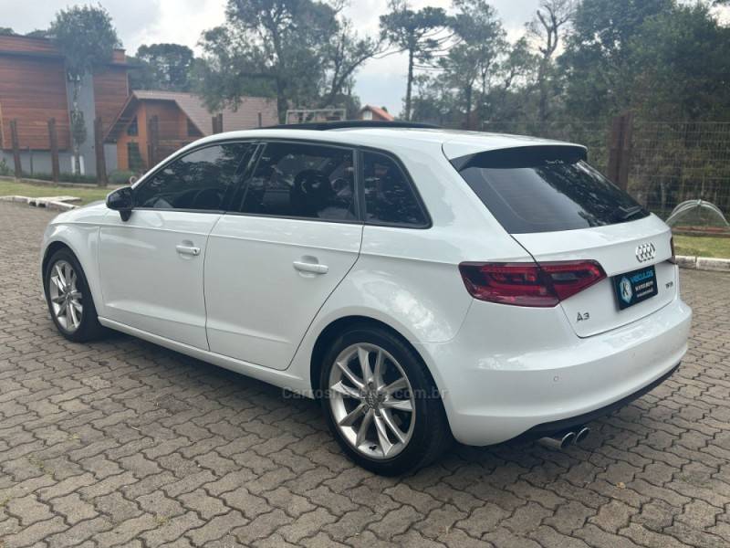 AUDI - A3 - 2014/2014 - Branca - Sob Consulta