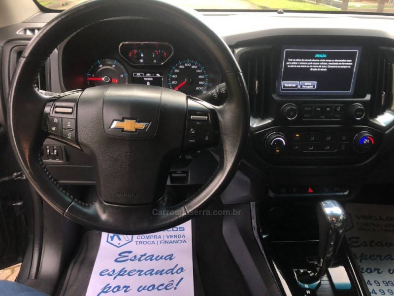 CHEVROLET - S10 - 2018/2019 - Marrom - Sob Consulta