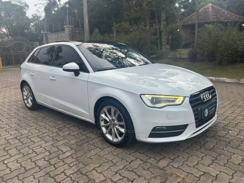 AUDI - A3 - 2014/2014 - Branca - Sob Consulta
