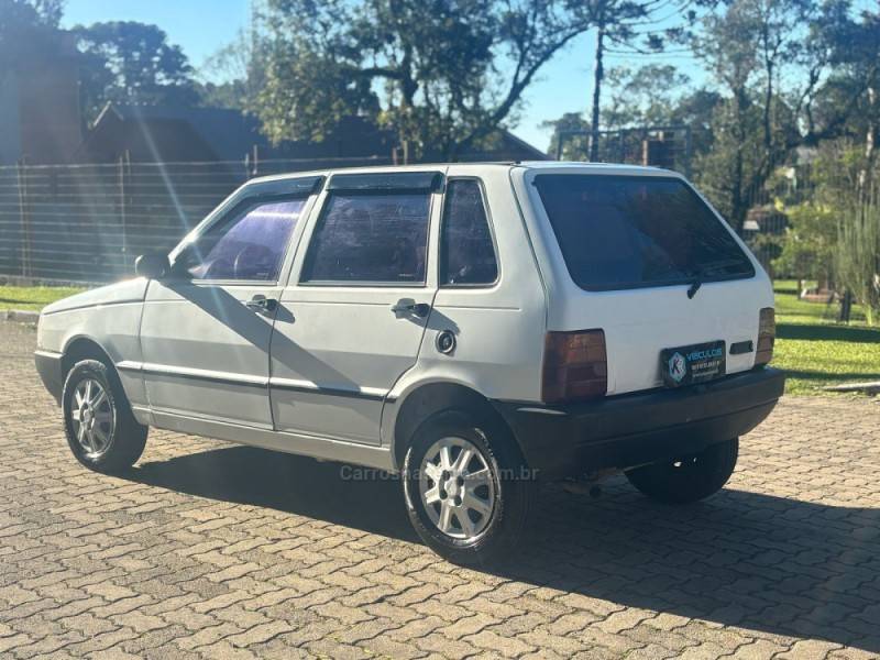 FIAT - UNO - 2014/2015 - Branca - Sob Consulta