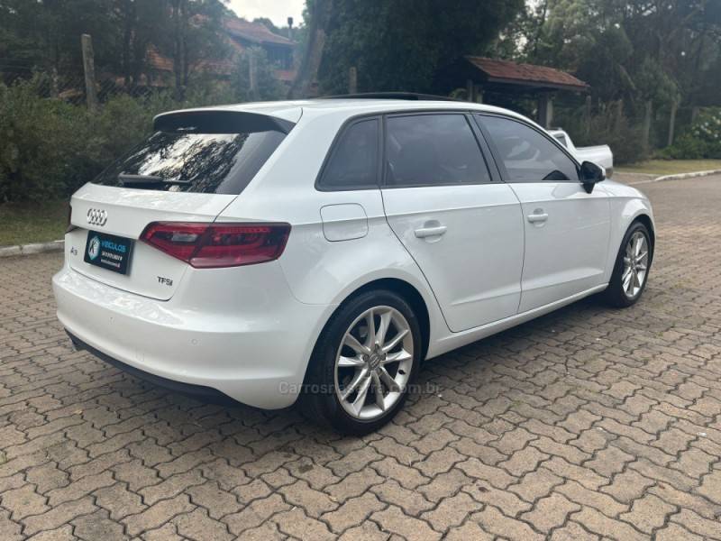 AUDI - A3 - 2014/2014 - Branca - Sob Consulta