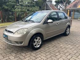 FORD - FIESTA - 2006/2007 - Dourada - R$ 25.900,00