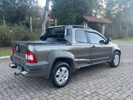 FIAT - STRADA - 2010/2011 - Verde - Sob Consulta